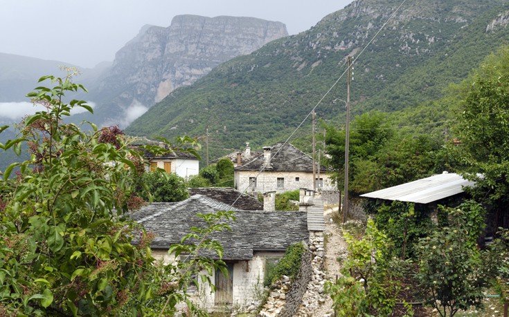 Αρίστη, ένα αυθεντικό χωριό από πέτρα