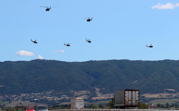 Τα Απάτσι και κομάντος των ΗΠΑ στην άσκηση Σάρισα 2016