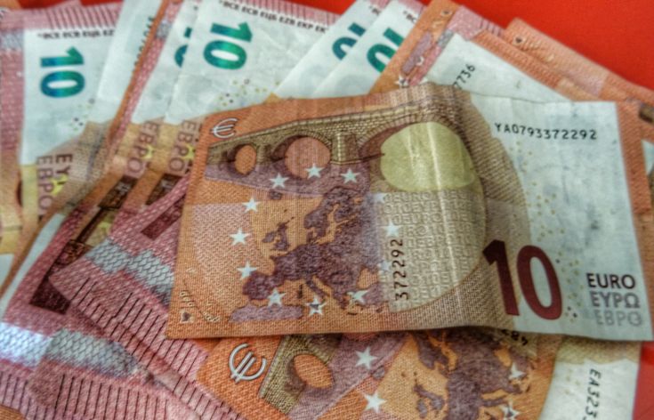Αυξάνονται οι μικροοφειλέτες της Εφορίας, 1,1 εκατ. φορολογούμενοι χρωστούν έως 50 ευρώ