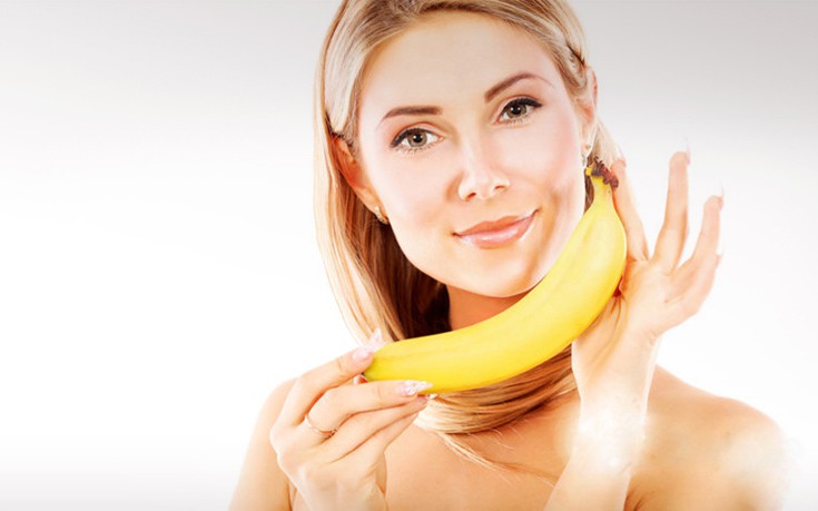 Αποκτήστε απαλό δέρμα με πίλινγκ από μπανάνα