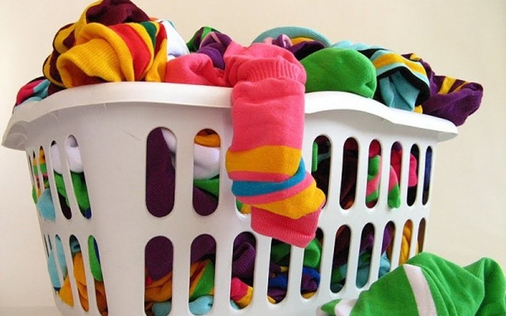 Πώς να φτιάξετε μόνοι σας χρωμοπαγίδες για το πλυντήριο ρούχων