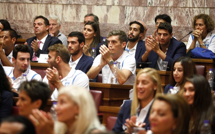 Στη Βουλή η Ολυμπιακή Ομάδα