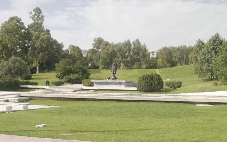 Επιχείρηση καθαριότητας σε άλση και πάρκα της Αθήνας το Σαββατοκύριακο