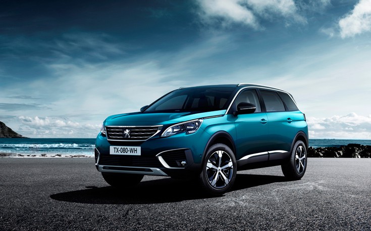 Το νέο Peugeot 5008 αποκαλύπτεται