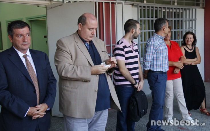 Η ιστορία του 132ου δημοτικού σχολείου Γκράβας που επισκέφθηκε ο Φίλης