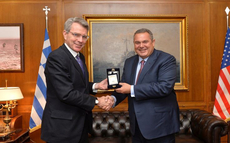 Το νέο πρεσβευτή των ΗΠΑ στην Ελλάδα δέχθηκε ο Καμμένος