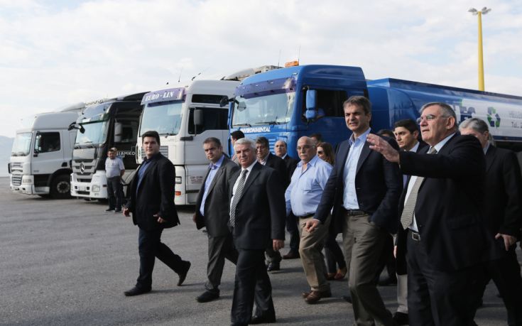 Μητσοτάκης: Οι πολιτικοί πρέπει να δουλεύουν σκληρά και να λένε την αλήθεια