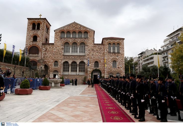 Ιερώνυμος: Η Εκκλησία είναι η μάνα