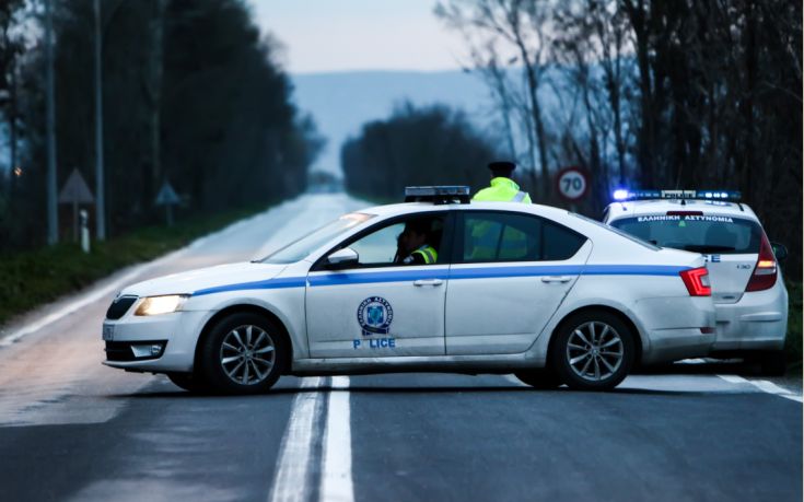 Ηλικιωμένος παρασύρθηκε από αυτοκίνητο και τραυματίστηκε θανάσιμα