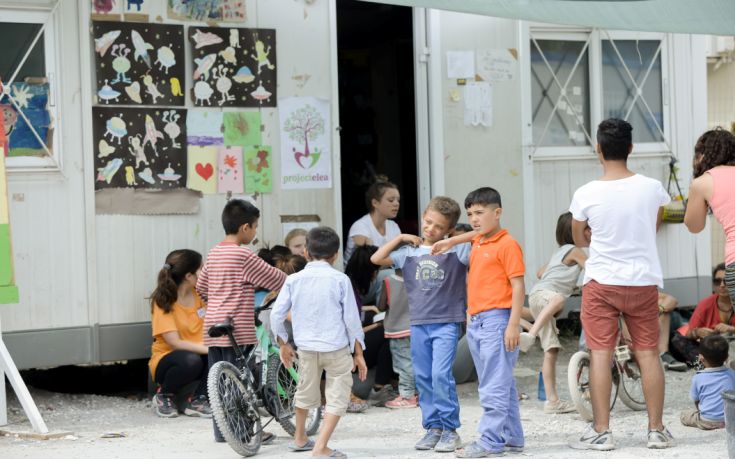 Αίθουσα διδασκαλίας για τα προσφυγόπουλα στη Ρόδο