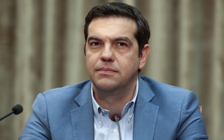 Ο Αλέξης Τσίπρας γράφει για τις γυναίκες «όλου του κόσμου που αγωνίζονται με πείσμα»