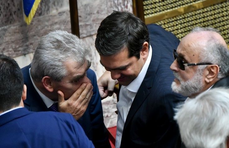 Η κόπωση στο κυβερνητικό επιτελείο φέρνει πιο κοντά τον ανασχηματισμό