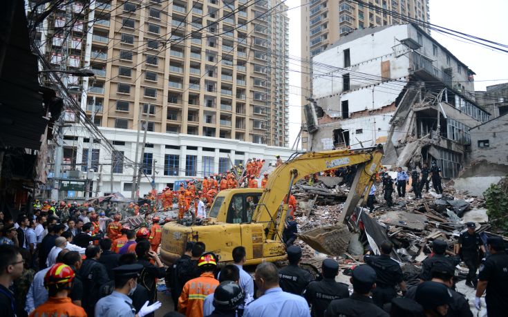 2016-10-10T032207Z_1051329777_S1BEUGCDCPAA_RTRMADP_3_CHINA-HOUSES-COLLAPSE-WENZHOU 2016-10-10T032207Z_1051329777_S1BEUGCDCPAA_RTRMADP_3_CHINA-HOUSES-COLLAPSE-WENZHOU