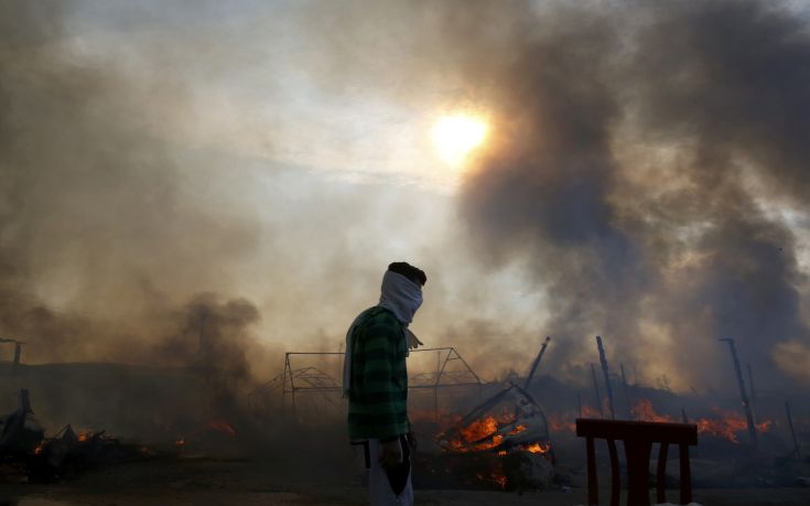 Ασυνόδευτοι ανήλικοι προσφεύγουν κατά βρετανίδας υπουργού