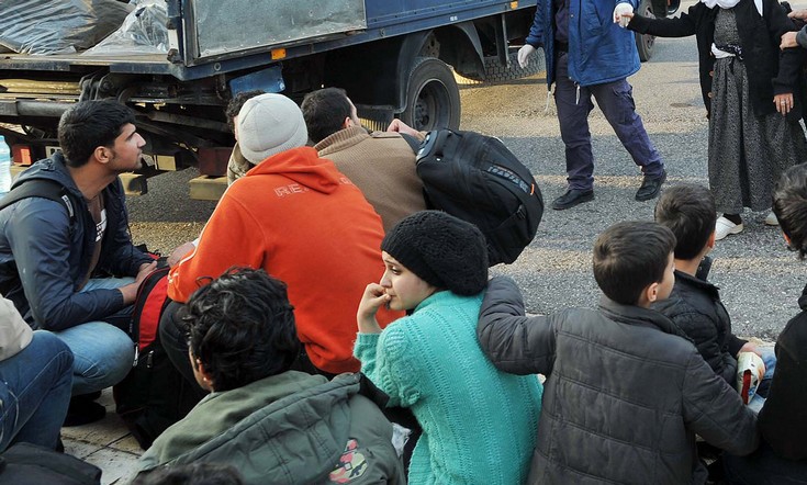 Συνεχίζεται η ροή παράτυπων μεταναστών στα ελληνοτουρκικά σύνορα παρά την παγωνιά
