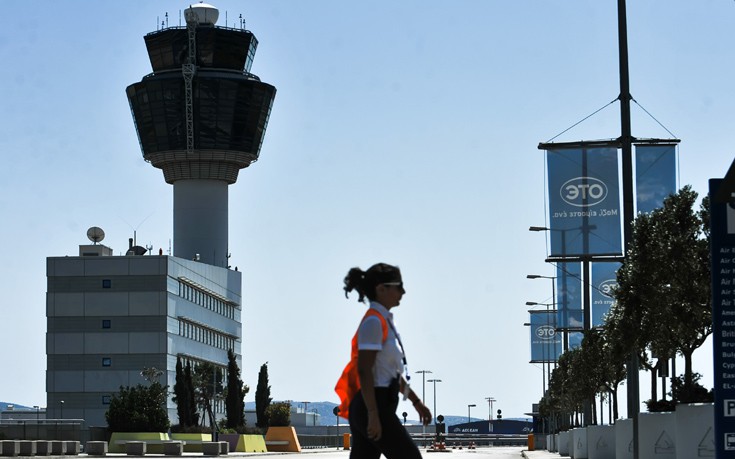 Καθηλώνονται τα αεροπλάνα, συνεχίζουν τις κινητοποιήσεις οι υπάλληλοι της Πολιτικής Αεροπορίας