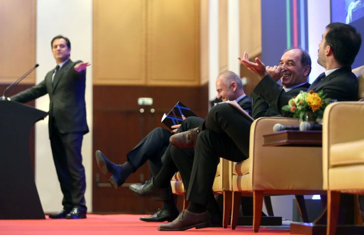 Γεωργιάδης σε Σταθάκη: Αν και συμπαθέστατος, υπουργό δεν θα σε έκανα