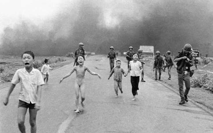 ap_nick_ut_pulitzer_prize_image_1972_vietnam_thg_120606_wblog-735x459 ap_nick_ut_pulitzer_prize_image_1972_vietnam_thg_120606_wblog-735x459