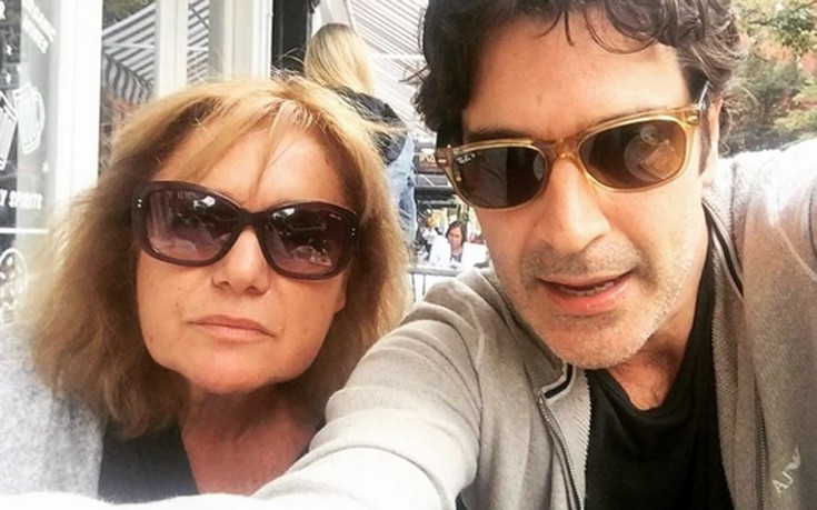 Ο Παπακαλιάτης εξηγεί στην Καβογιάννη τι είναι το Instagram