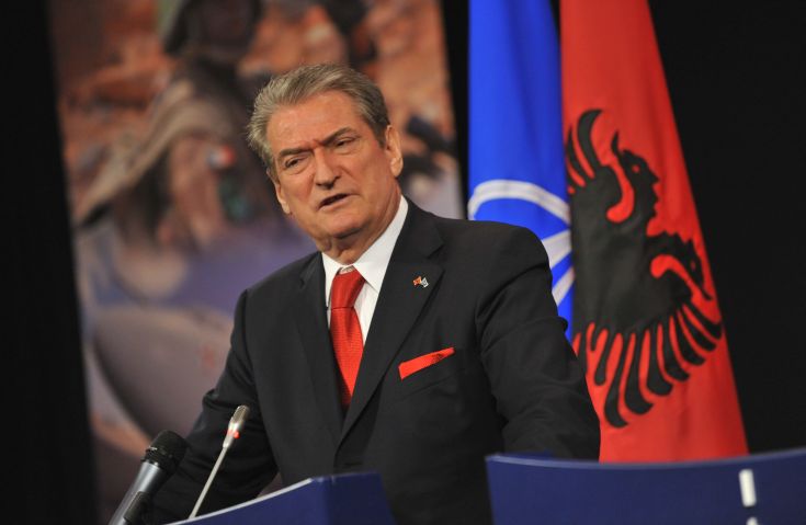Σε κατ’οίκον κράτηση τέθηκε ο ο πρώην πρόεδρος και πρωθυπουργός της Αλβανίας, Σαλί Μπερίσα