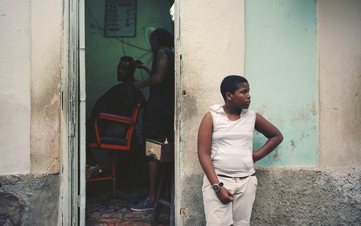 Καθημερινά στιγμιότυπα στην Κούβα που χάνεται