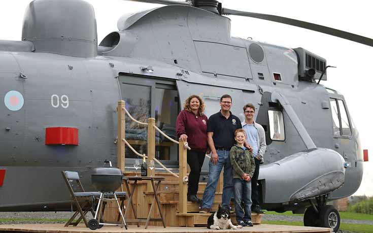 Ελικόπτερο του Βασιλικού Ναυτικού μεταμορφώθηκε σε εξοχικό
