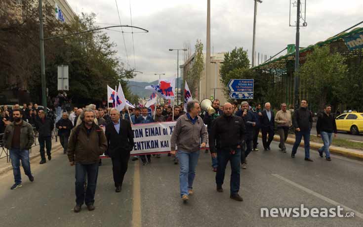 Έκλεισε η κάθοδος της λεωφόρου Αλεξάνδρας