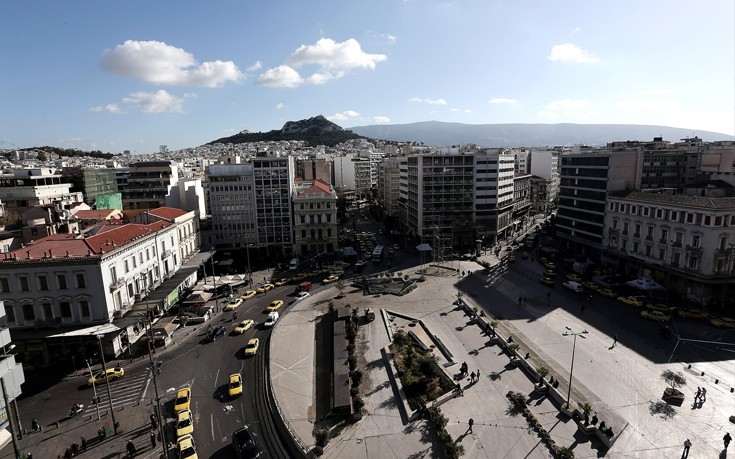 Βίτσας: 10.000 πρόσφυγες θα μετακινηθούν σε διαμερίσματα