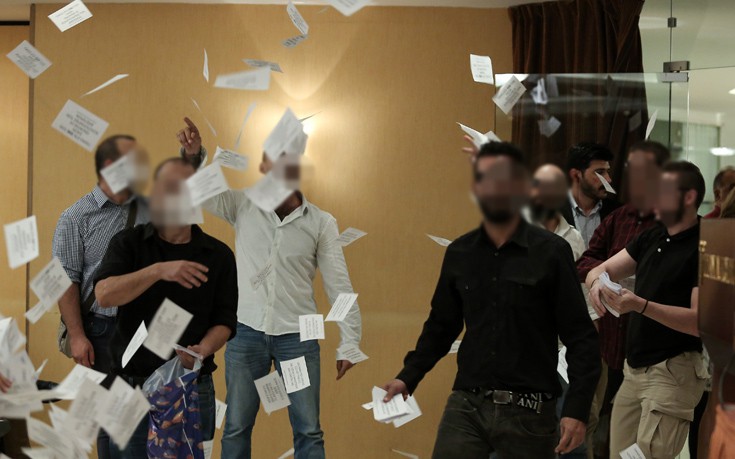 royvikwnas08 royvikwnas08