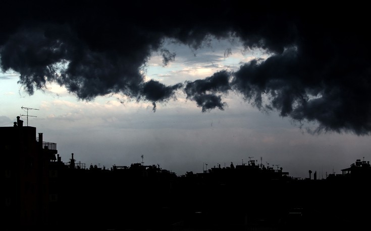 Έκτακτο δελτίου του καιρού για γενικευμένη κακοκαιρία μέχρι την Τρίτη