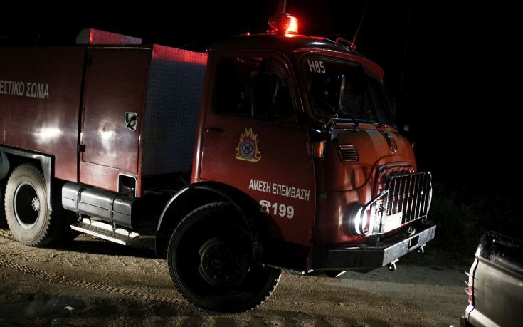 Κινητοποίηση για την πυρκαγιά στα λατομεία Μαρκοπούλου