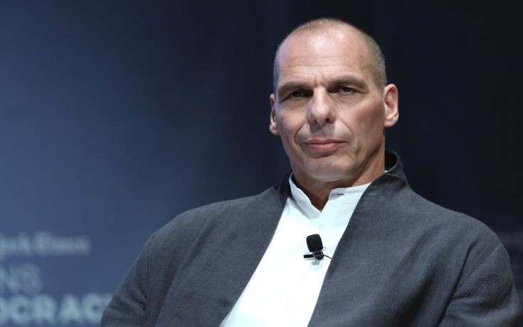 Το σχόλιο του Βαρουφάκη για το ιταλικό «όχι» και τον Ρέντσι