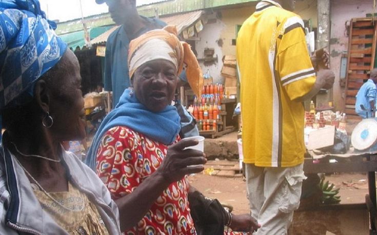 Φονικό αλκοολούχο ποτό «θέρισε» μια πόλη στο Καμερούν