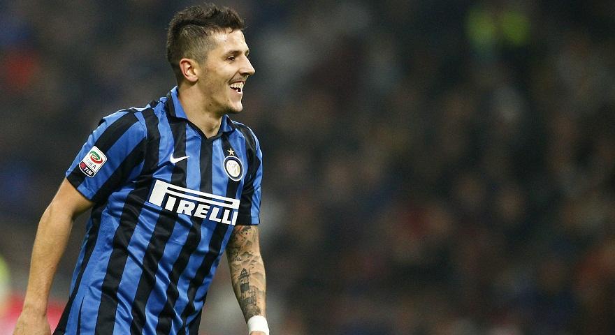 Στο ραντάρ του «τριφυλλιού» και ο Γιόβετιτς