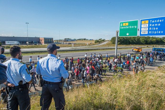 Δρακόντεια μέτρα ασφαλείας από τη Σουηδία στα σύνορα της