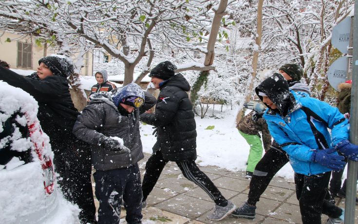 Κλειστά τα σχολεία στα ορεινά της Λάρισας