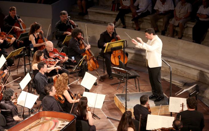 Carmina Burana από την Καμεράτα στο Μέγαρο Μουσικής