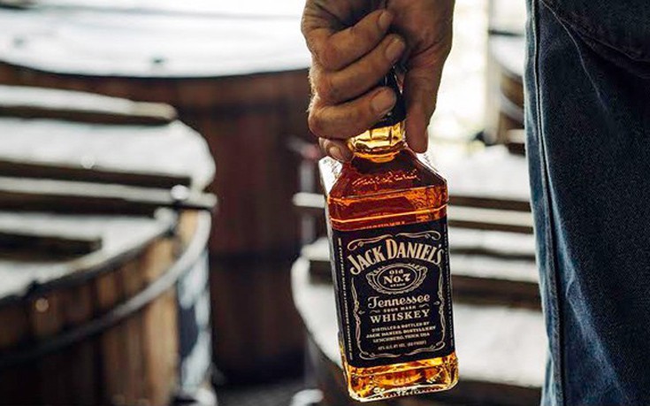 Jack Daniel’s, η πορεία 150 ετών από ποτήρι σε ποτήρι