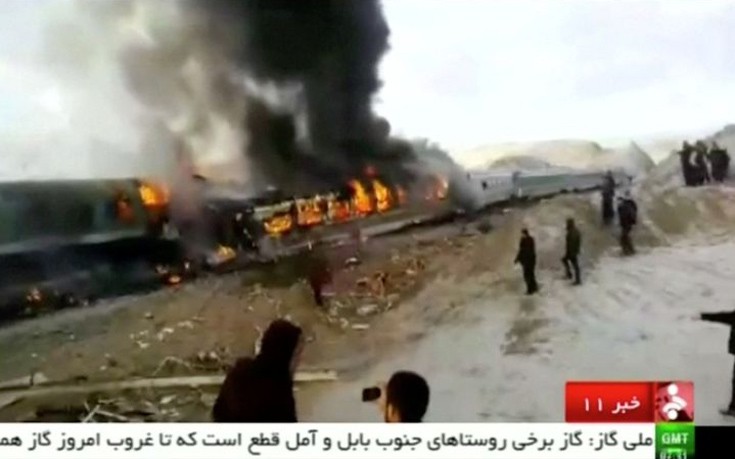 Σύγκρουση τρένων στο Ιράν με δεκάδες νεκρούς