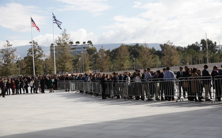 Το αδιαχώρητο στο «Σταύρος Νιάρχος» για την ομιλία Ομπάμα