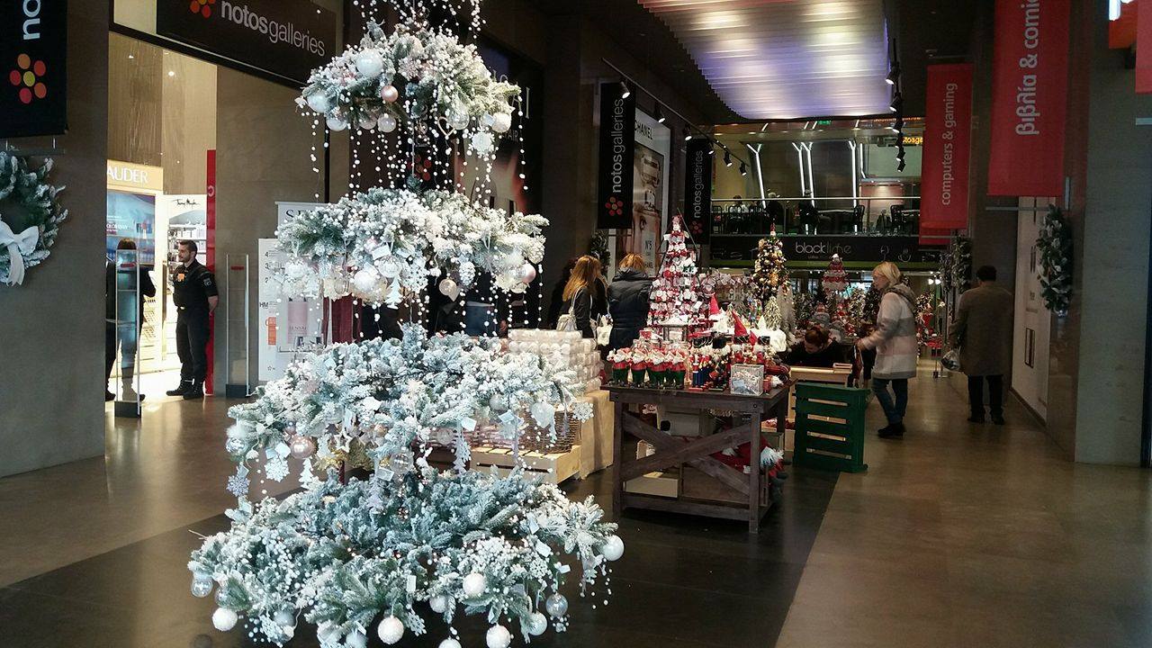 Άρωμα Χριστουγέννων στην αγορά της Θεσσαλονίκης