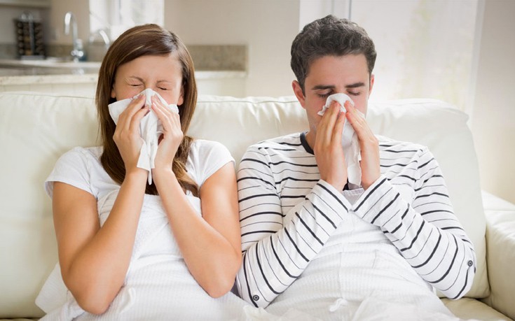 Πόσο διαρκούν τα συμπτώματα της γρίπης και ποια πρέπει να σας ανησυχήσουν
