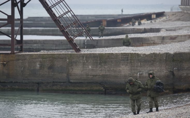 Σε 24ωρη βάση οι έρευνες για την ανάσυρση των πτωμάτων της αεροπορικής τραγωδίας