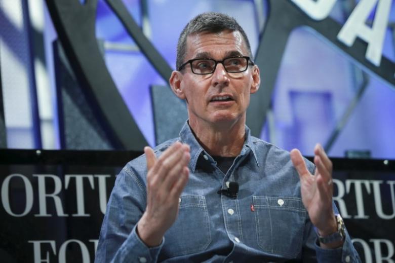 Έκκληση της Levi’s στις ΗΠΑ: Αφήστε τα όπλα σας σπίτι πριν ψωνίσετε