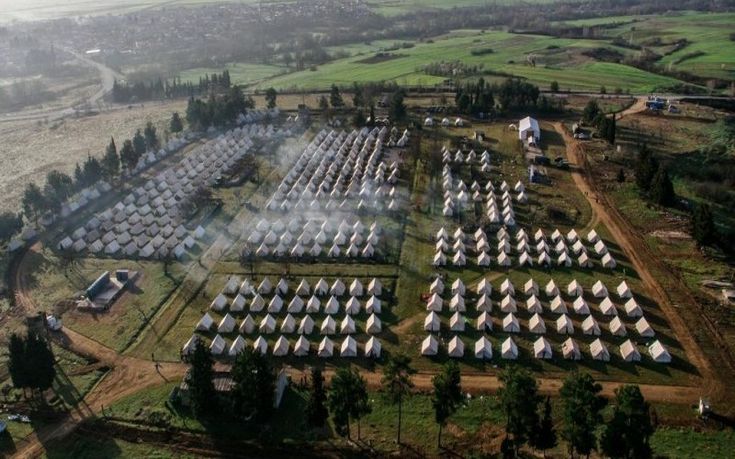 «Λυπηρή και εξοργιστική» η κατάσταση για τους πρόσφυγες στα νησιά