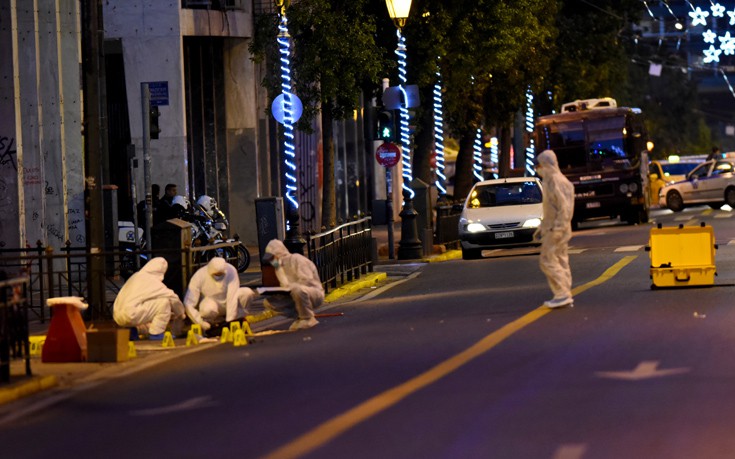 Βόμβα περιείχε το ύποπτο σακίδιο έξω από το υπουργείο Εργασίας