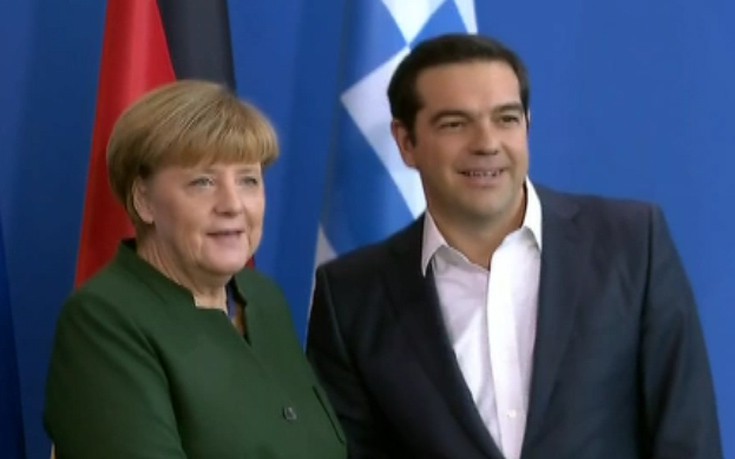 ​Τηλεφωνική επικοινωνία με τον Τσίπρα ζήτησε η Μέρκελ