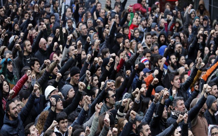 Διαδήλωση στην Κωνσταντινούπολη για τη σφαγή στο Χαλέπι