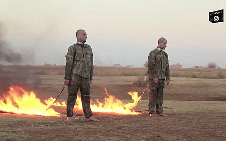 Νέο βίντεο ανείπωτης θηριωδίας από το ISIS που καίει ανθρώπους ζωντανούς