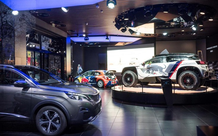 Διάσημη έκθεση της Peugeot ντύνεται στο πνεύμα του Ντακάρ